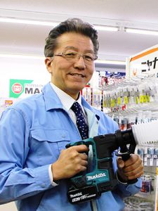 神戸プラス工具株式会社 代表取締役 森岡 慶雄